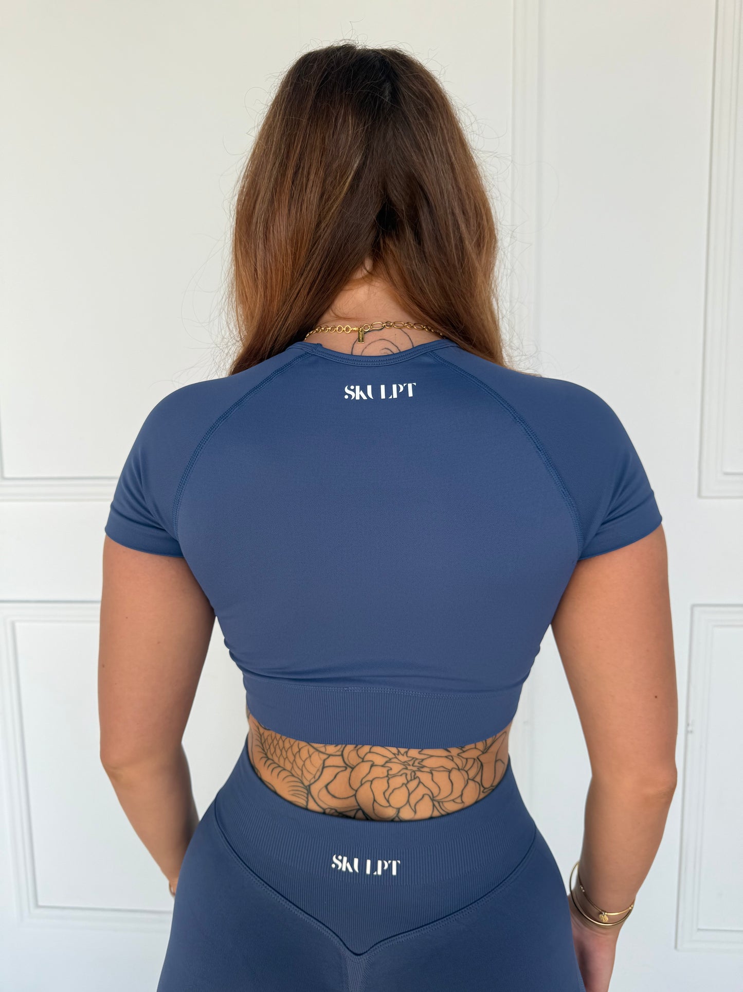 LUXE NAVY IMPACT CROP