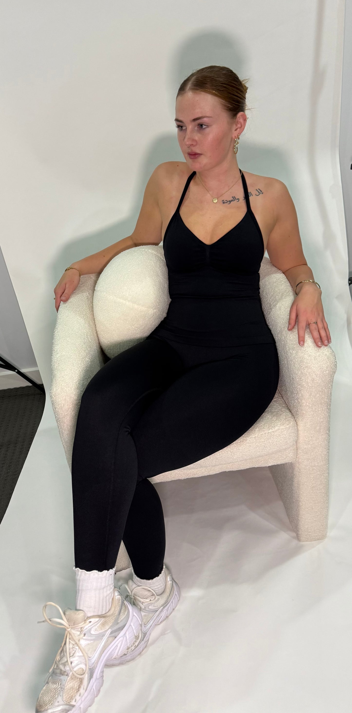 LUXE CONTOUR TOP - BLACK